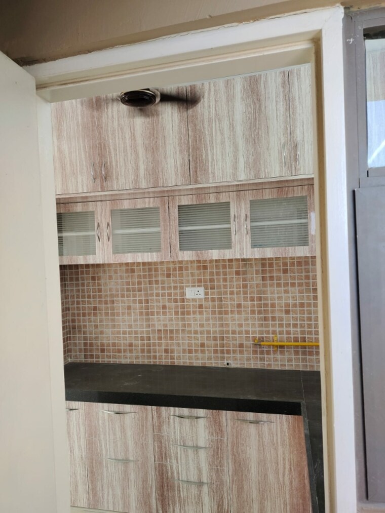 Kitchen, vaishnodevi circle 3 Bedroom 1500 Sq.Ft. Apartment In Vaishnodevi Circle Ahmedabad 9646332