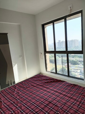 Room in 3 BHK Apartment at Vaishnodevi Circle – for Rent