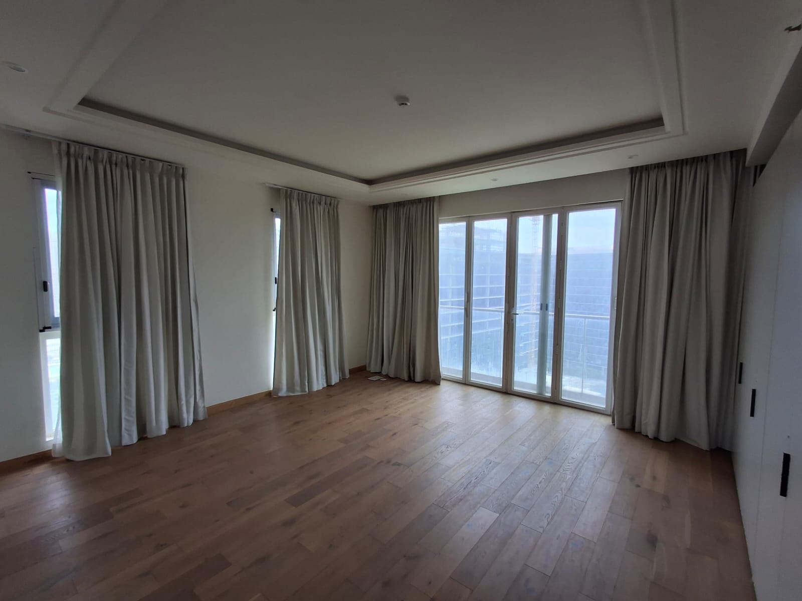 4 BHK + Servant Room 4102 Sq.Ft. Apartment in Bhartiya Leela Residences