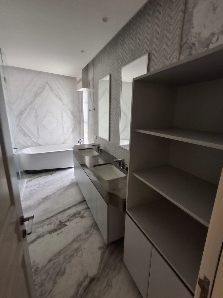 Bathroom, bhartiya-leela-residences 4 Bedroom 4102 Sq.Ft. Apartment In Thanisandra Main Road Bangalore 9646339