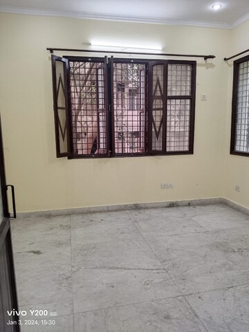 Room in 1 BHK Independent House at Kohli One Malibu Town, Sector 47 – for Rent