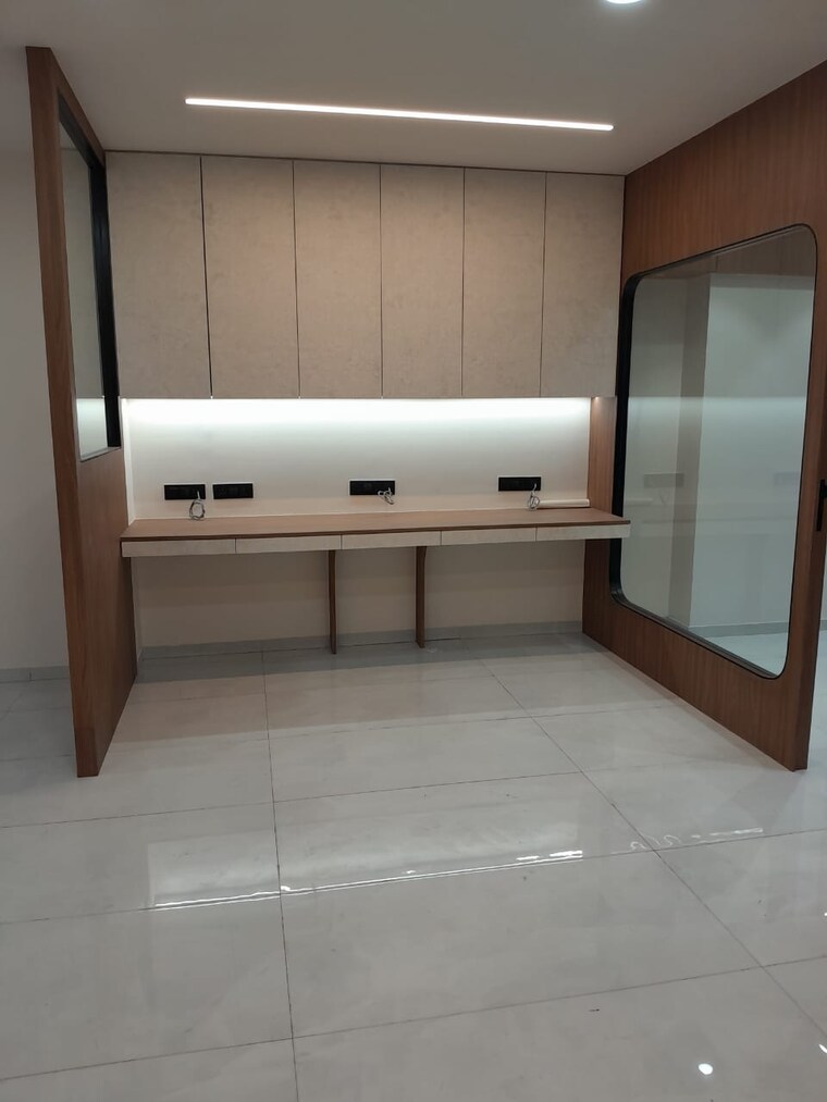 Room, nootan-center-point Commercial Office Space 513 Sq.Ft. In Kandivali West Mumbai 9646417