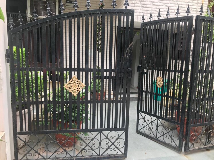 Balcony, sector 41 2 Bedroom 950 Sq.Ft. Builder Floor In Sector 41 Noida 9646415