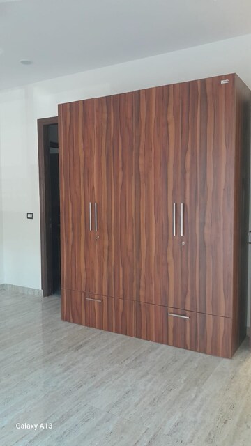 Room in 3 BHK Builder Floor at Kohli One Malibu Town, Sector 47 – for Rent