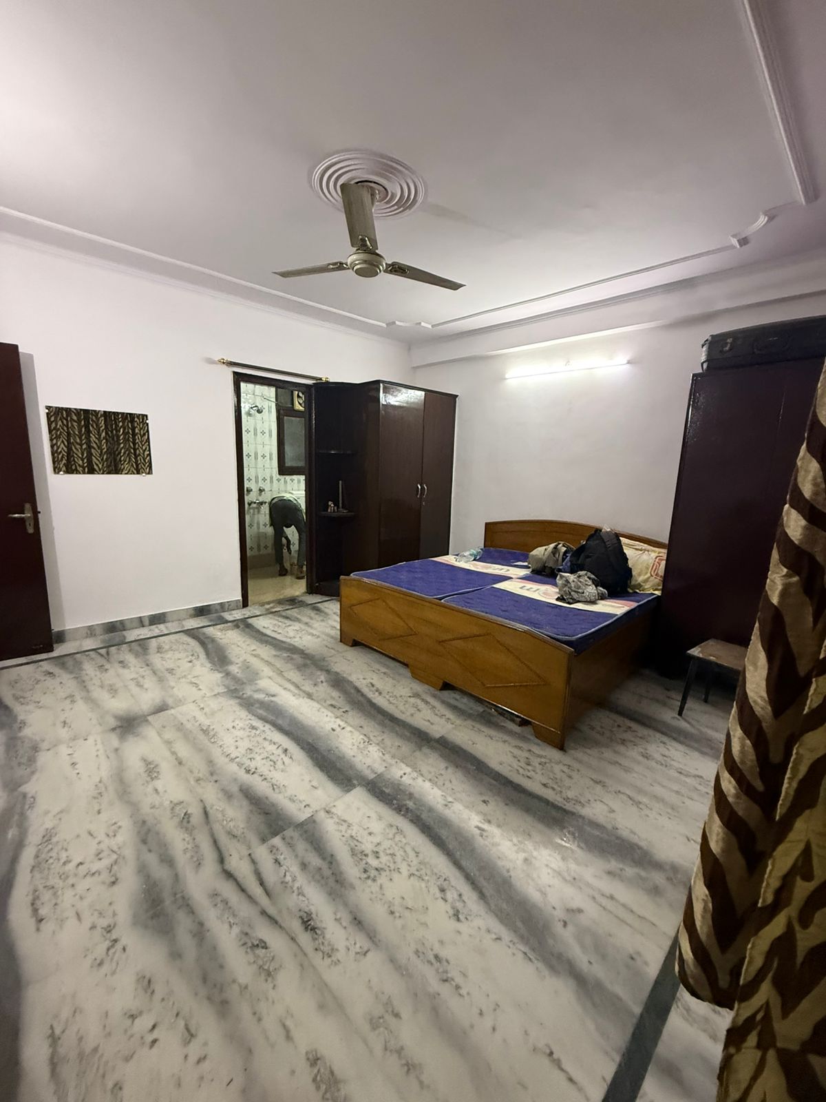 2 BHK Builder Floor For Rent in Paryawarn Complex Saket