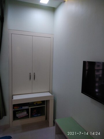 Furnished Amenities in 2 BHK Apartment at Lalani Residency, Kavesar – for Rent