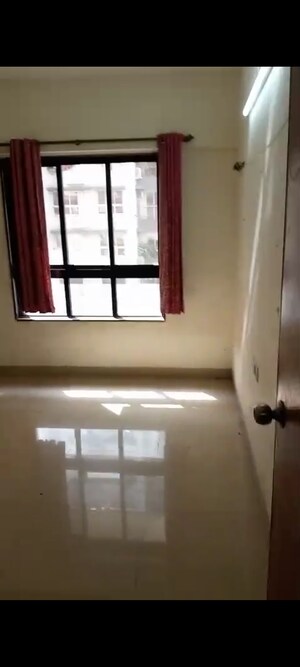 Room in 2 BHK Apartment at Godrej Prime, Chembur – for Rent