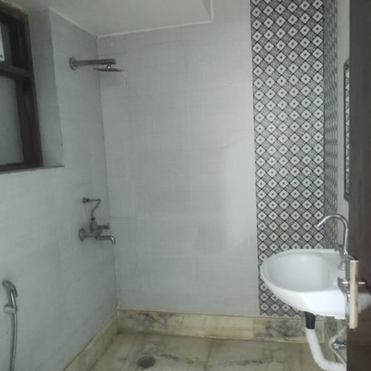 Bathroom, malviya nagar 2 Bedroom 900 Sq.Ft. Builder Floor In Malviya Nagar Delhi 9646448