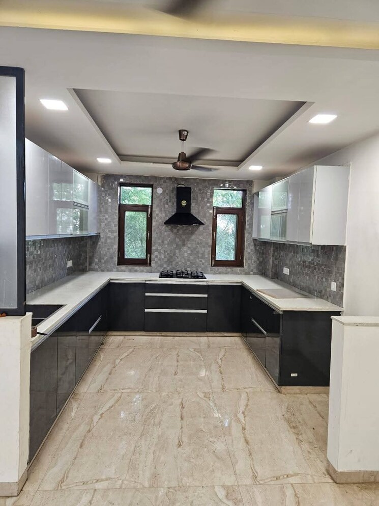 Kitchen, asf-towers 3 Bedroom 1780 Sq.Ft. Apartment In Udyog Vihar Phase 4 Gurgaon 9646466