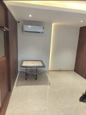Room in 2 BHK Apartment at Jeevan Nagar – for Rent
