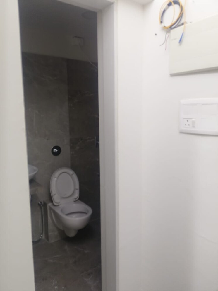 Bathroom, adityaraj-shivraj 1 Bedroom 419 Sq.Ft. Apartment In Vikhroli East Mumbai 9646485