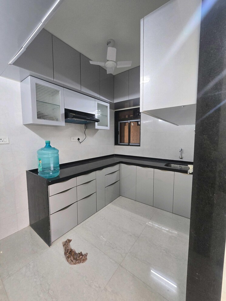 Kitchen, dlh-sorrento 2 Bedroom 530 Sq.Ft. Apartment In Veera Desai Road Mumbai 9646487