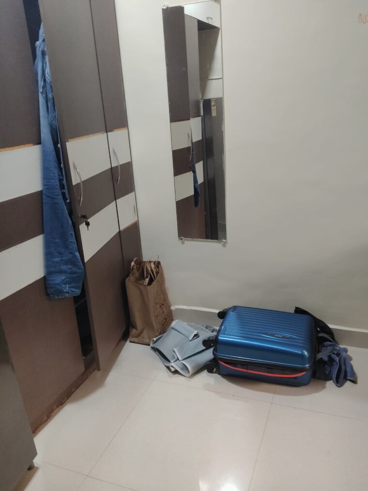 Team Area, mantri-park 1 RK 225 Sq.Ft. Apartment In Goregaon East Mumbai 9646492