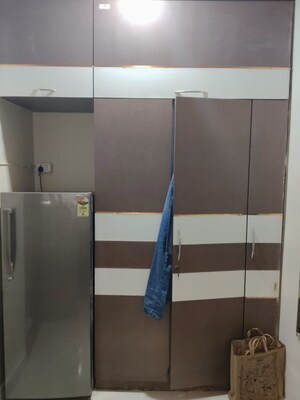 Furnished Amenities in 1 RK Apartment at Mantri Park, Goregaon East – for Rent