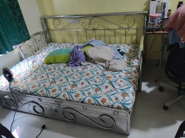 Bedroom in 1 RK Apartment at Mantri Park, Goregaon East – for Rent