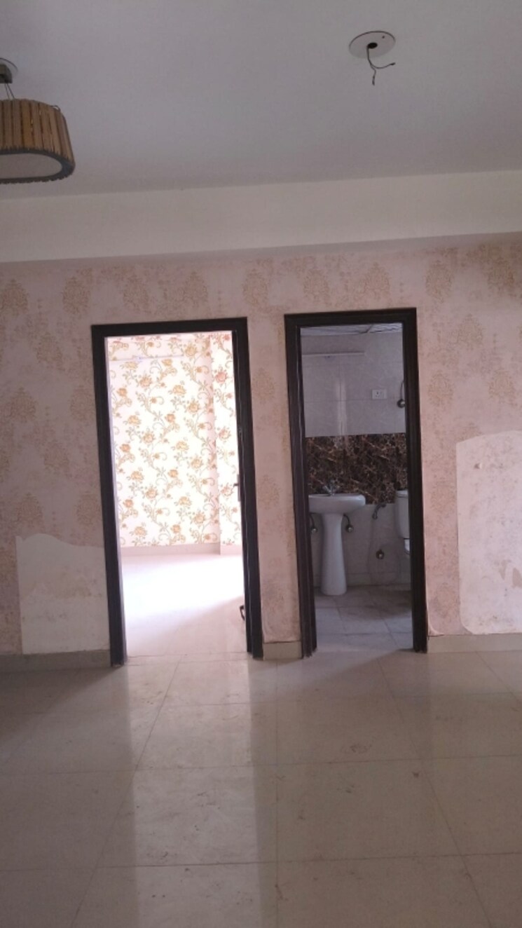 Room, trident-embassy 2 Bedroom 955 Sq.Ft. Apartment In Sector 1 Greater Noida Greater Noida 9646512