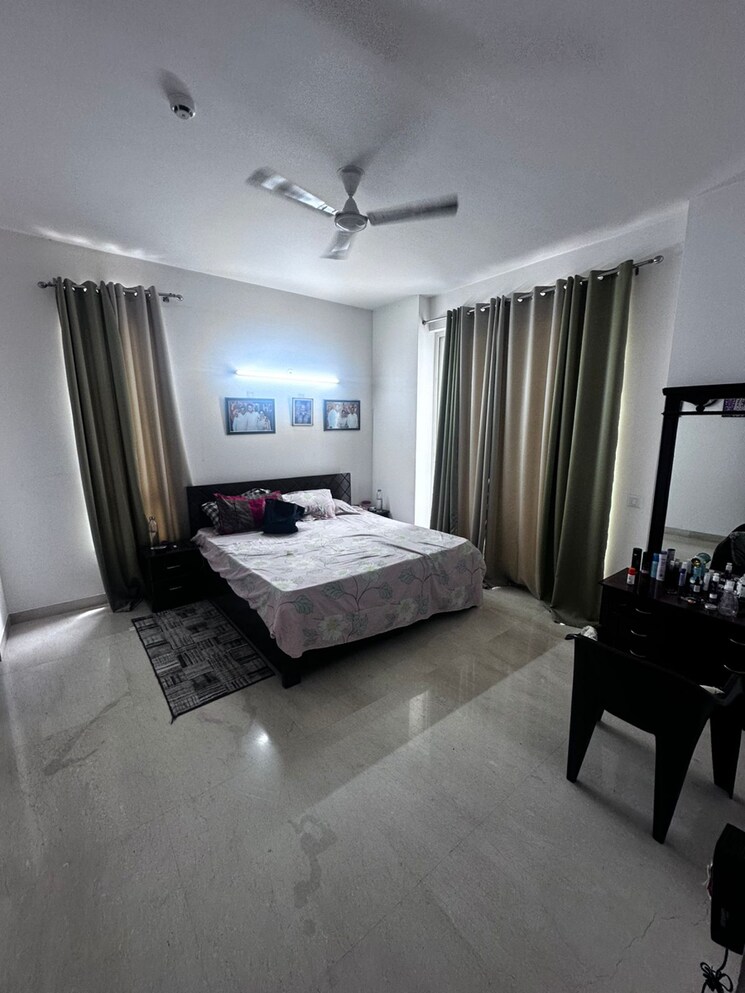 Living Room, puri-emerald-bay 2 Bedroom 1550 Sq.Ft. Apartment In Dhanwapur Gurgaon 9646513