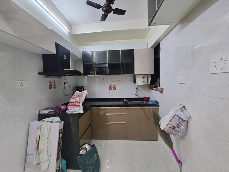 Team Area, dlh-sorrento 2 Bedroom 680 Sq.Ft. Apartment In Veera Desai Road Mumbai 9646511