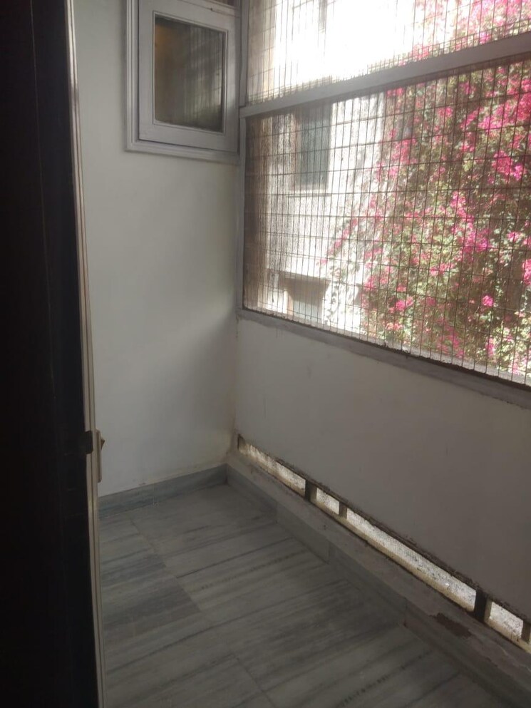 Balcony, gulmohar park 3 Bedroom 1800 Sq.Ft. Builder Floor In Gulmohar Park Delhi 9646533