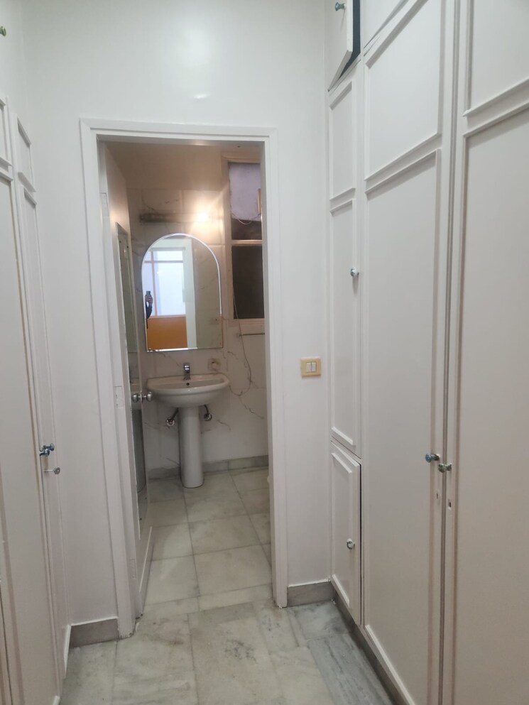 Other, green park 3 Bedroom 3000 Sq.Ft. Builder Floor In Green Park Delhi 9646539