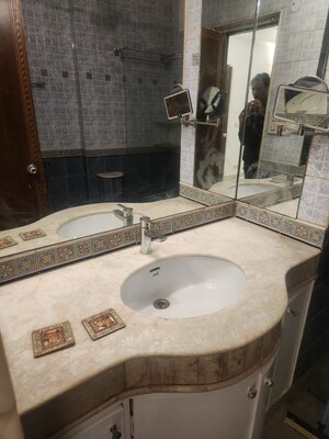 Bathroom in 3 BHK Builder Floor at Green Park – for Rent