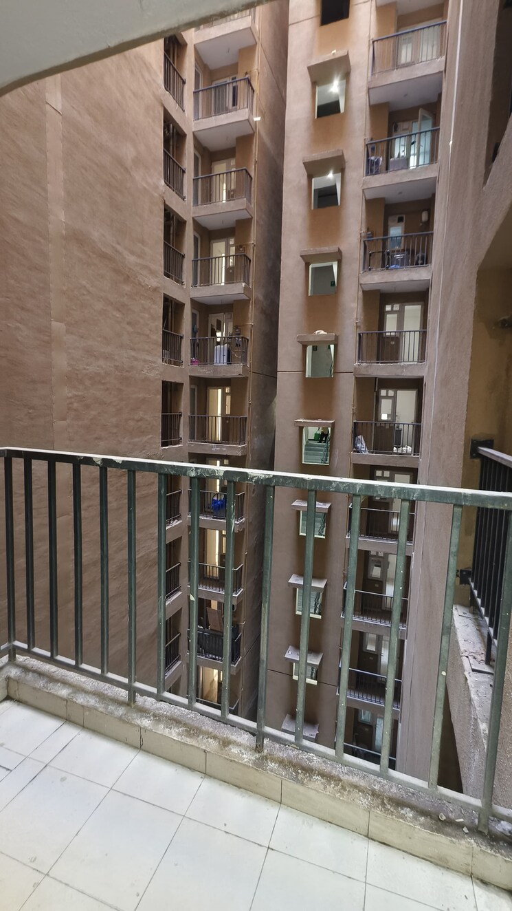 Exterior View, paras-tierea 1 Bedroom 450 Sq.Ft. Apartment In Sector 137 Noida 9646580