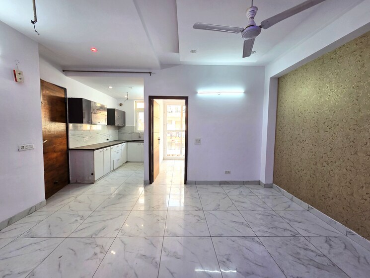 Room, sector 20 3 Bedroom 1401 Sq.Ft. Apartment In Sector 20 Panchkula 9646589