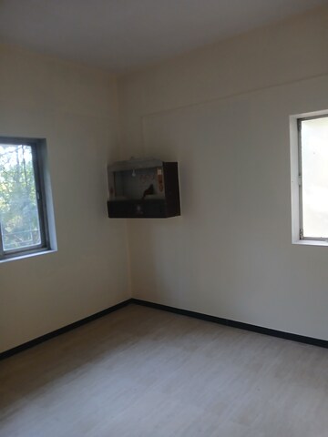 Furnished Amenities in 2 BHK Apartment at Dudhsagar Apartment, Goregaon East – for Rent