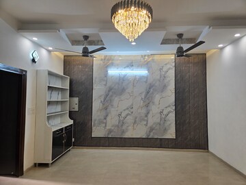 Bedroom in 3 BHK Apartment at Prem Apartment, Pir Machalla – for Sale