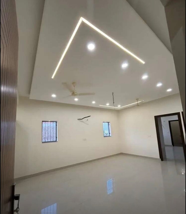 Room, sector 20 3 Bedroom 1560 Sq.Ft. Apartment In Sector 20 Panchkula 9646604