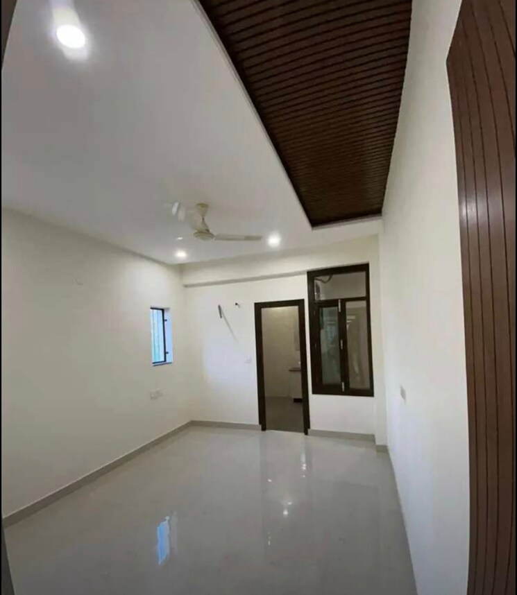 Room, sector 20 3 Bedroom 1560 Sq.Ft. Apartment In Sector 20 Panchkula 9646604