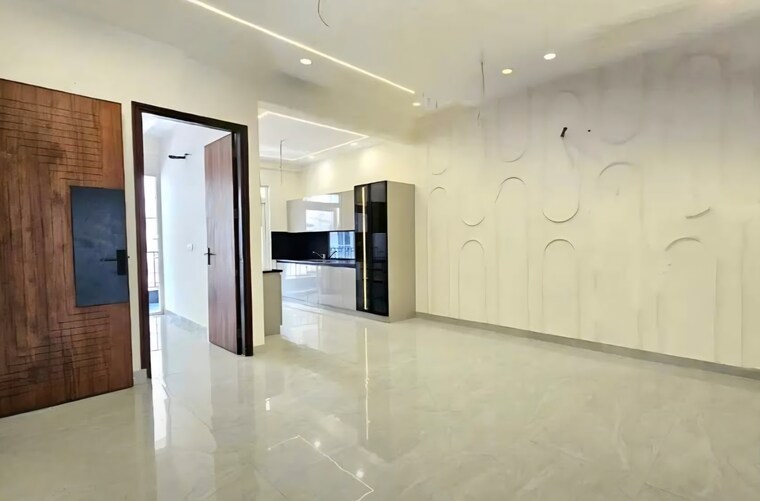 Room, sector 20 3 Bedroom 1560 Sq.Ft. Apartment In Sector 20 Panchkula 9646604