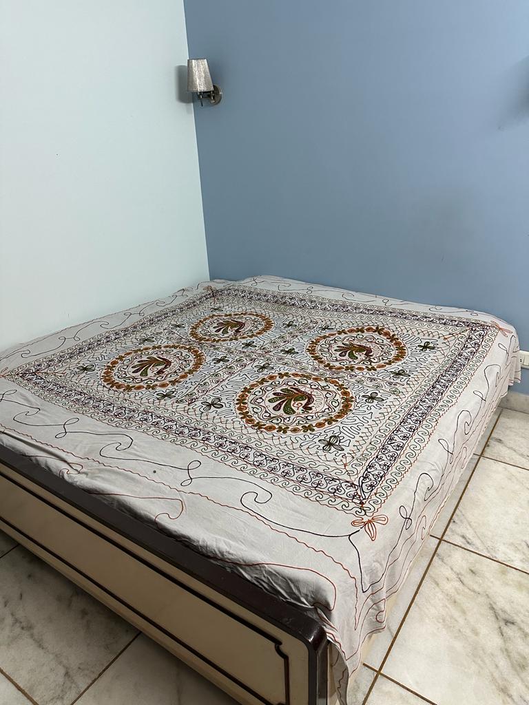 2 BHK Apartment For Sale in Gayatri Apartment 