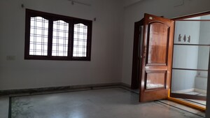 Room in 3 BHK Apartment at Venkat Enclave Hitech City, Hi Tech City – for Rent
