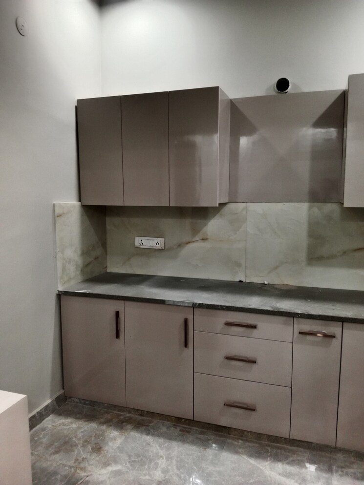 Kitchen, sector 18 2 Bedroom 815 Sq.Ft. Builder Floor In Sector 18 Panipat 9646623