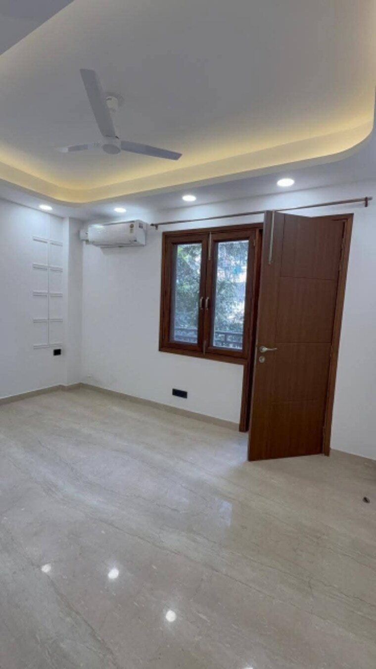 Master Bedroom, kalkaji 2 Bedroom 1000 Sq.Ft. Builder Floor In Kalkaji Delhi 9646628