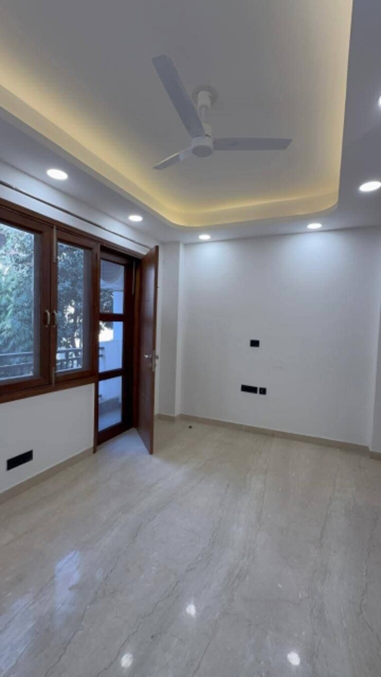 Master Bedroom, kalkaji 2 Bedroom 1000 Sq.Ft. Builder Floor In Kalkaji Delhi 9646628