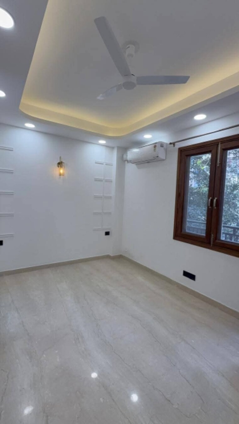 Master Bedroom, kalkaji 2 Bedroom 1000 Sq.Ft. Builder Floor In Kalkaji Delhi 9646628