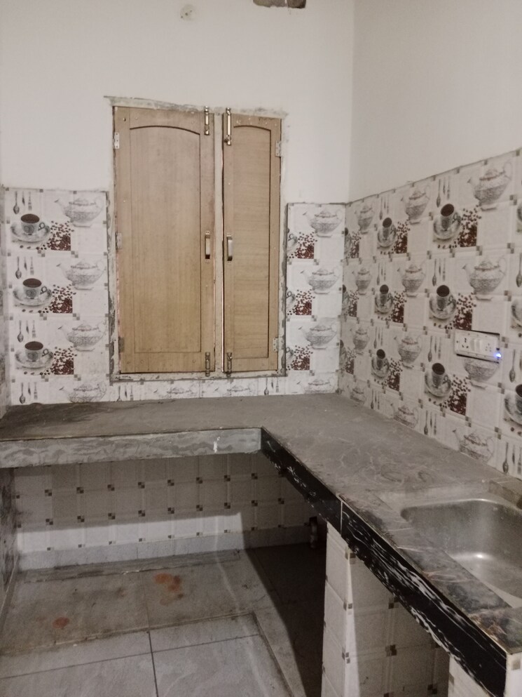 Kitchen, tehsil camp 3 Bedroom 900 Sq.Ft. Builder Floor In Tehsil Camp Panipat 9646626