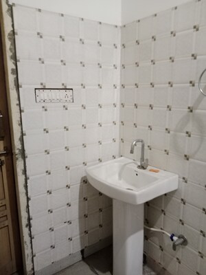 Bathroom in 3 BHK Builder Floor at Tehsil Camp – for Rent