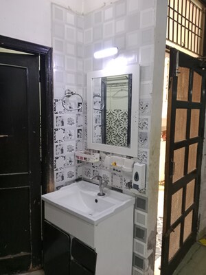 Attached Bathroom in 2 BHK Builder Floor at Sector 11 – for Rent
