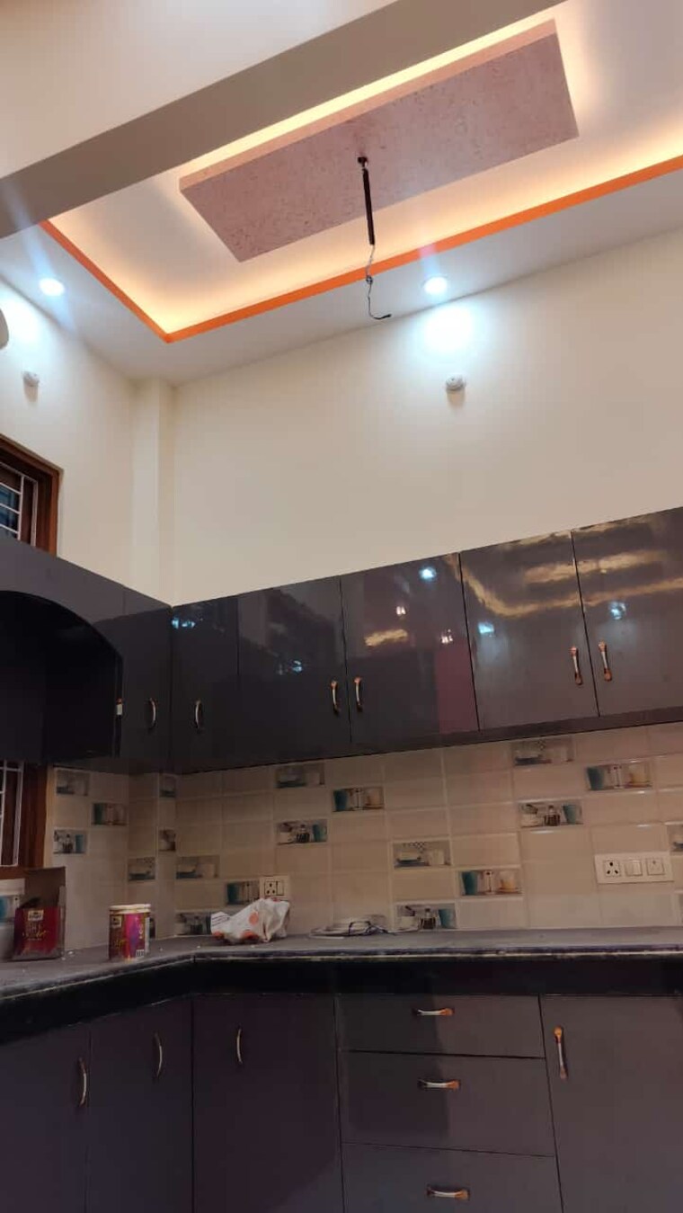 Kitchen, gomti nagar 3 Bedroom 1880 Sq.Ft. Apartment In Gomti Nagar Lucknow 9646632