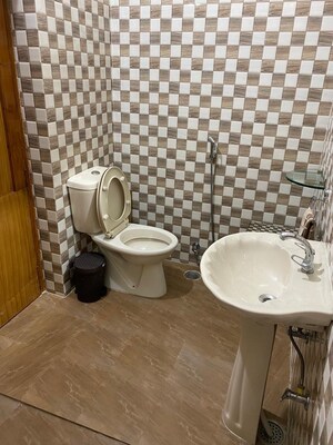 Bathroom in 3 BHK Apartment at Gomti Nagar – for Rent