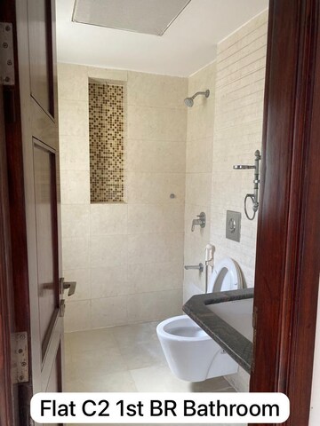 Bathroom in 3 BHK Apartment at Hazratganj – for Rent