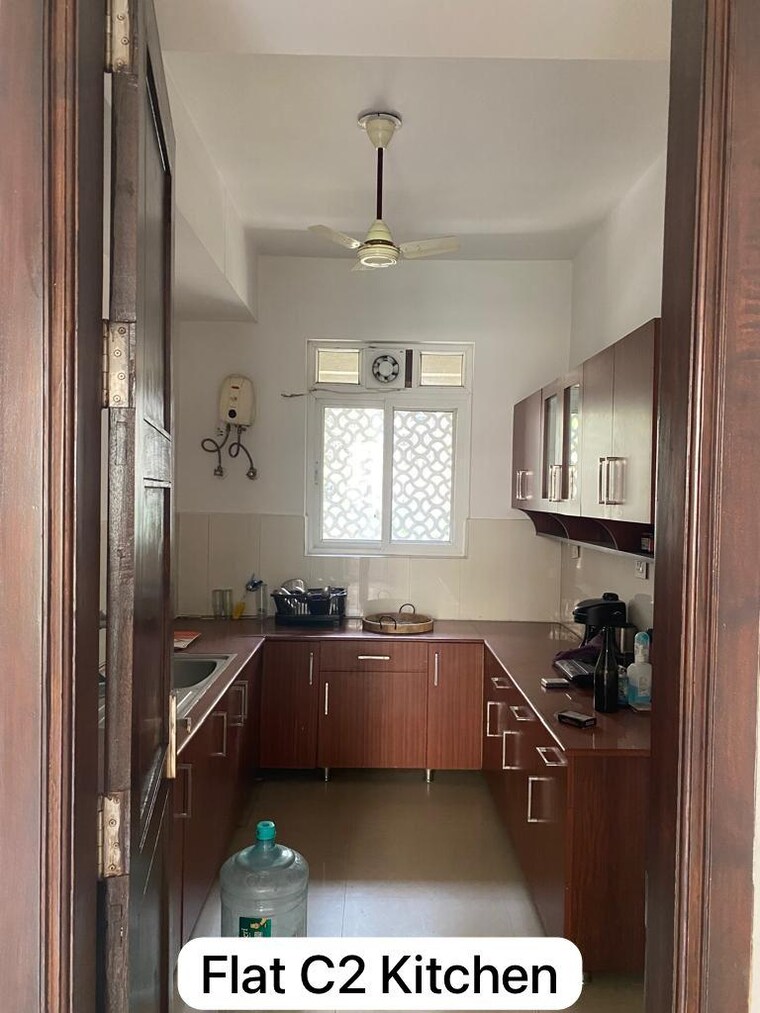 Kitchen, hazratganj 3 Bedroom 1400 Sq.Ft. Apartment In Hazratganj Lucknow 9646649
