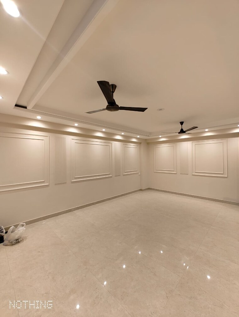 Bathroom, anand lok 3 Bedroom 1200 Sq.Ft. Builder Floor In Anand Lok Delhi 9646655