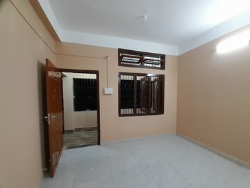 Room in 1 BHK Villa at Hatigaon – for Rent