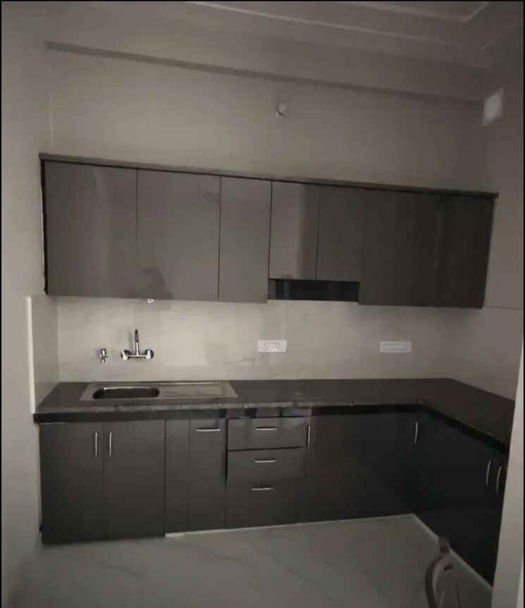Kitchen, hazratganj 3 Bedroom 1320 Sq.Ft. Apartment In Hazratganj Lucknow 9646678