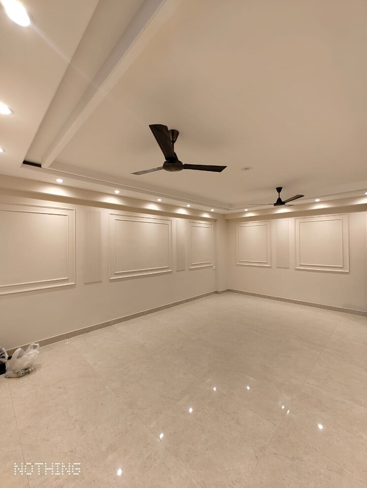 Bathroom, anand lok 4 Bedroom 800 Sq.Yd. Builder Floor In Anand Lok Delhi 9646679