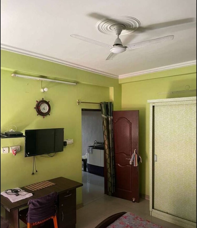 Living Room, hazratganj 3 Bedroom 1365 Sq.Ft. Apartment In Hazratganj Lucknow 9646688